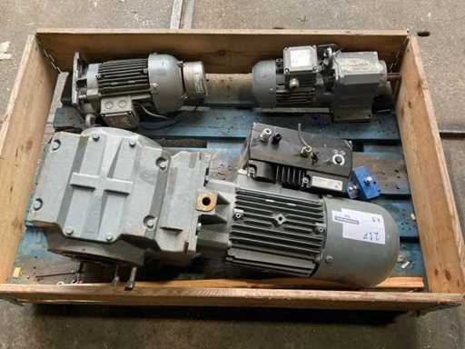 Bauer Electric motor with gearbox (3x)
