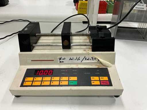 HARVARD APPARTUS Syringe Pump