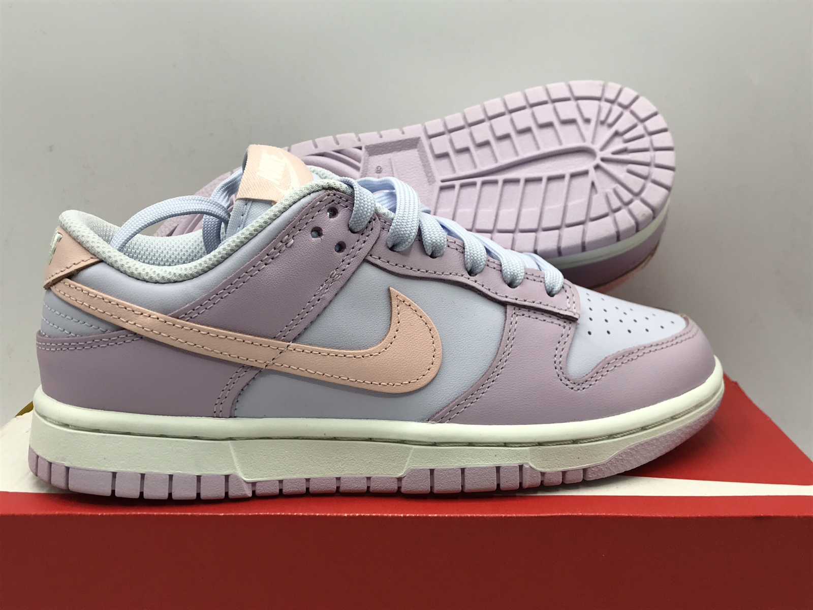 Nike Dunk Low Football Grey/Atmosphere-Doll Sneakers 36.5 