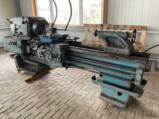 Progress 1-550 Drehbank
