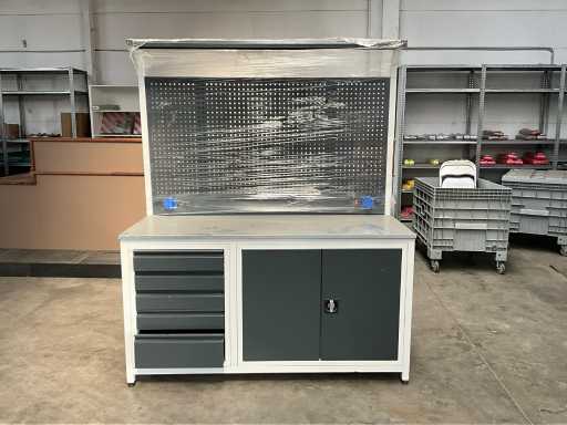 Metal workbench