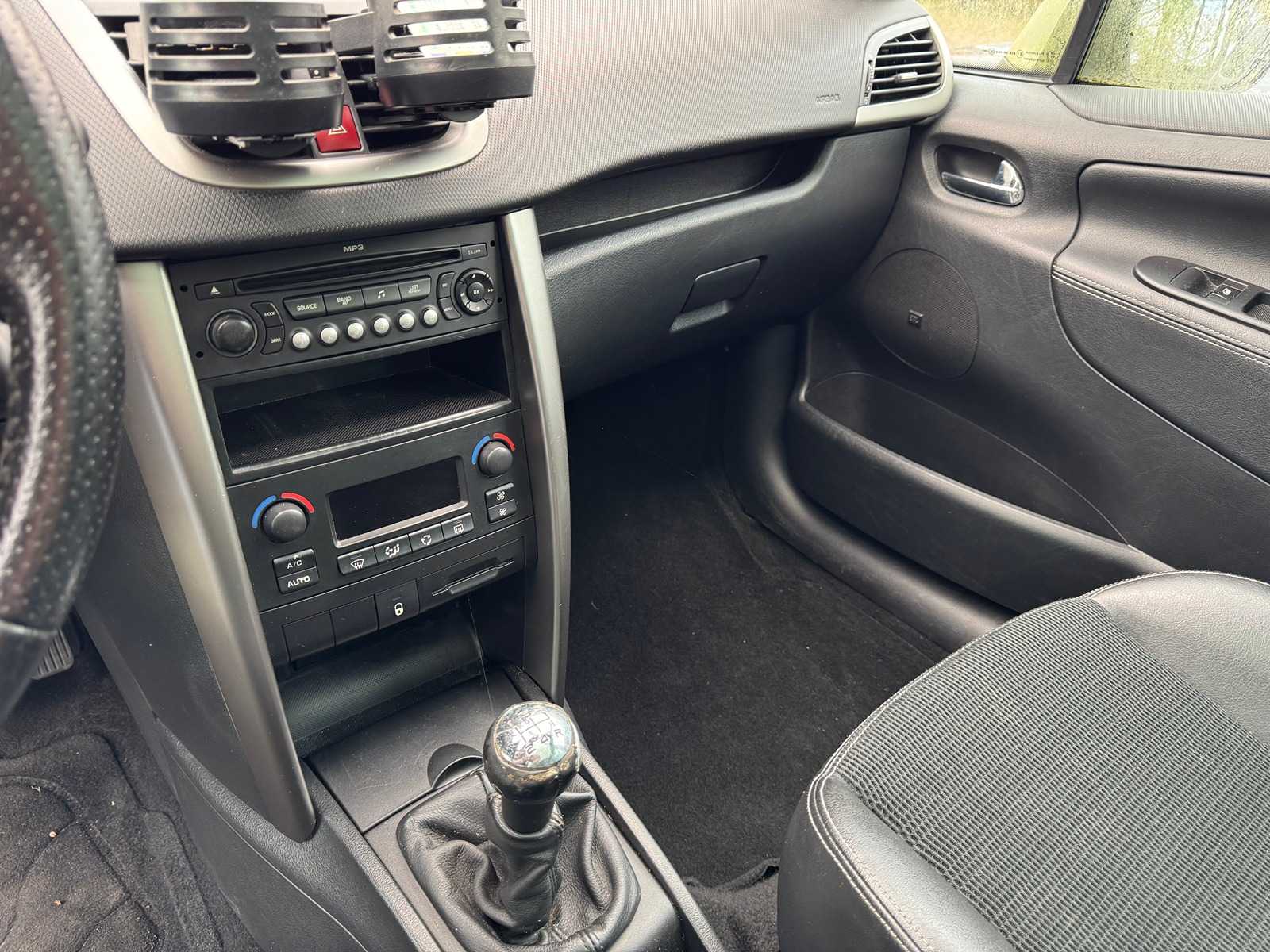 Peugeot 207 SW Outdoor 1.6 VTi XS 120pk 2008 -Orig. NL-, 80-GKT-1