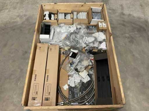 Un lot de material de instalare