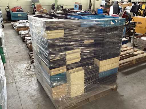 Stackable plastic crates