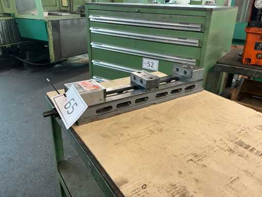 2002 RÖMHELD Hydraulischer Maschinenschraubstock