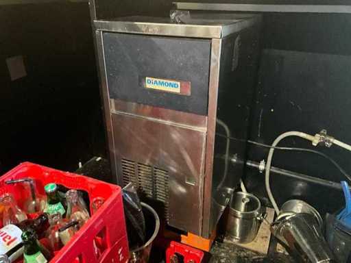 Machine à glaçons diamant