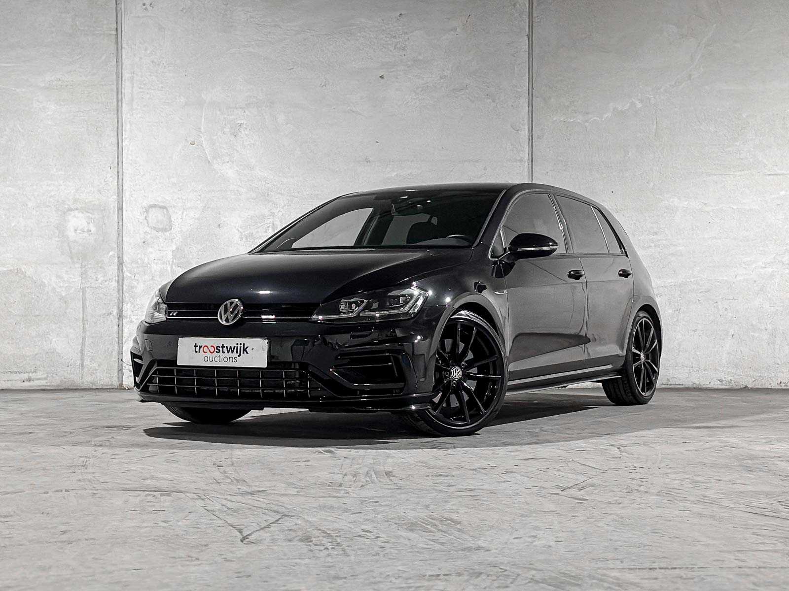 Volkswagen Golf R 7.5 2.0 TSI 4Motion DSG 350hp 2020, P-984-VZ