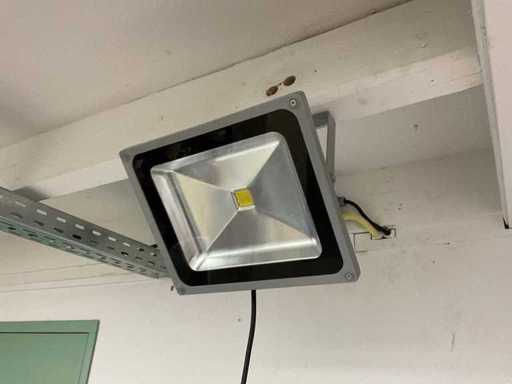 Lampa LED (2x)
