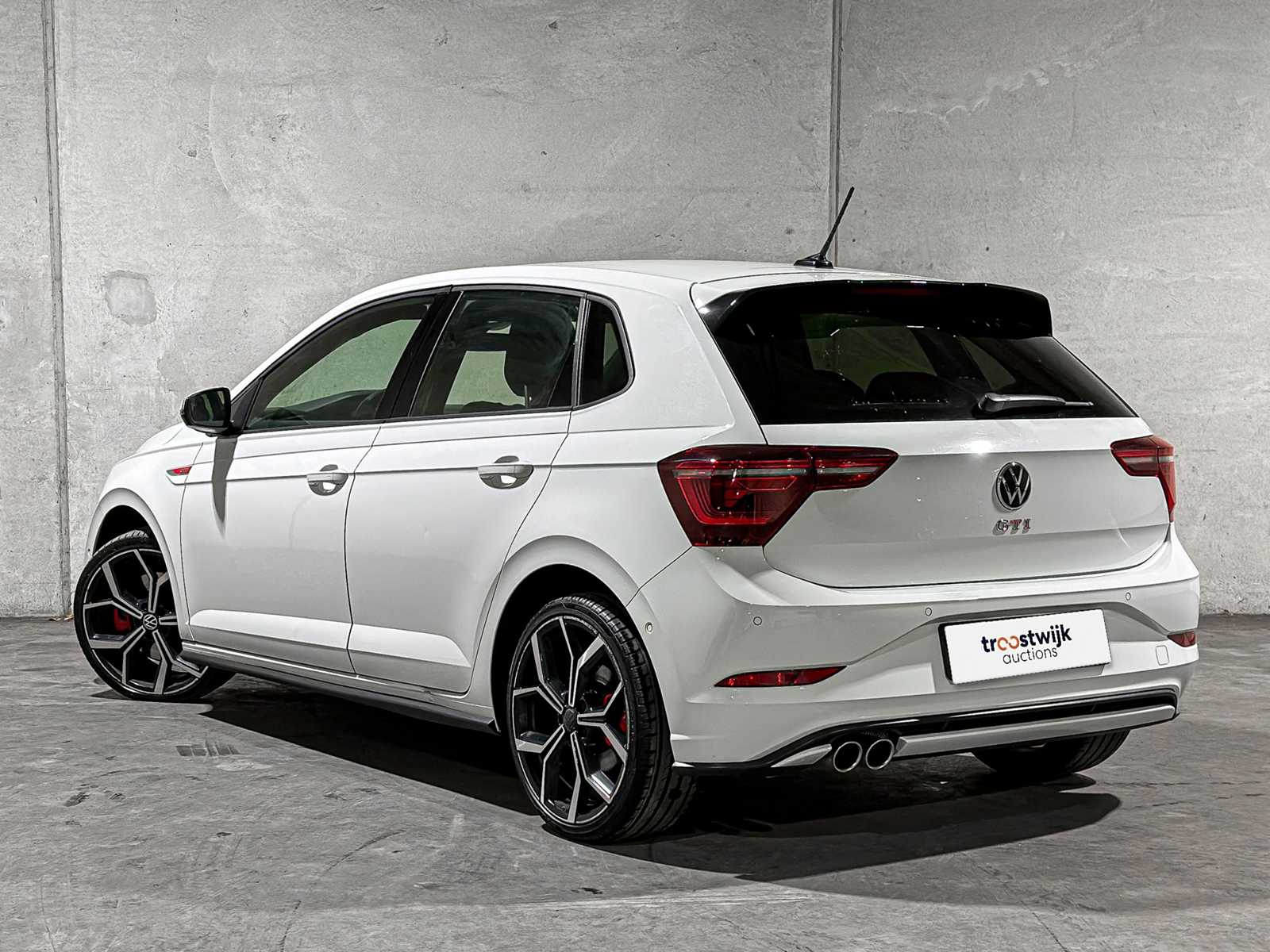 Volkswagen Polo GTI 2.0 TSI 207pk 2023, X-018-NX