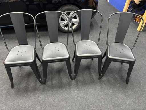 4 nieuwe zwarte stoelen