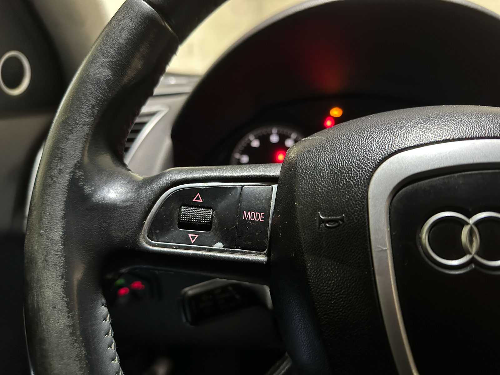 Audi Q5 3.2 FSI V6 Quattro Pro Line 269pk 2010, J-936-ZV