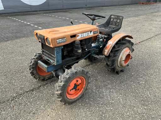 Mini tracteur Kubota B6000 4WD