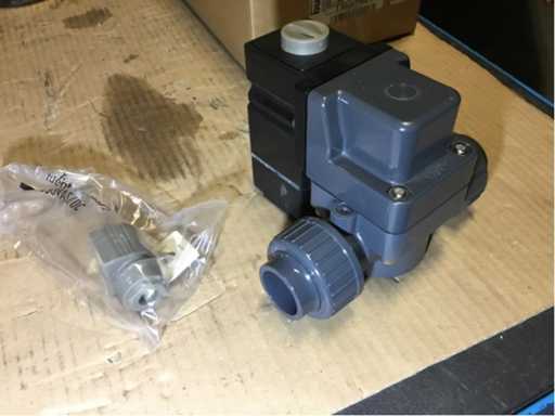 Solenoid valve