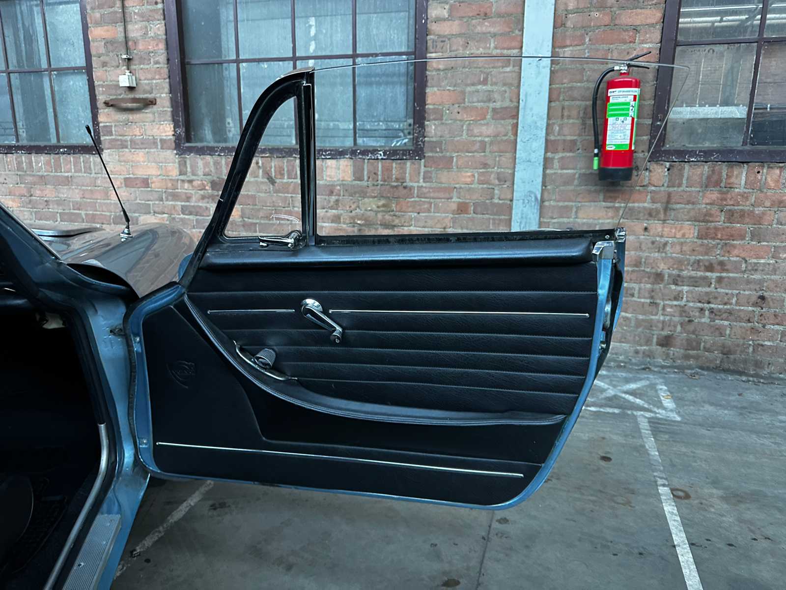 Volvo P 1800 (Origineel-NL) 1968, 53-17-BU