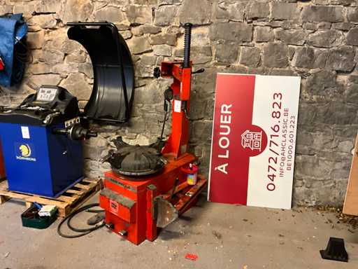 Corregio Boxer-prince Reifenabbau- und Montagevorrichtung