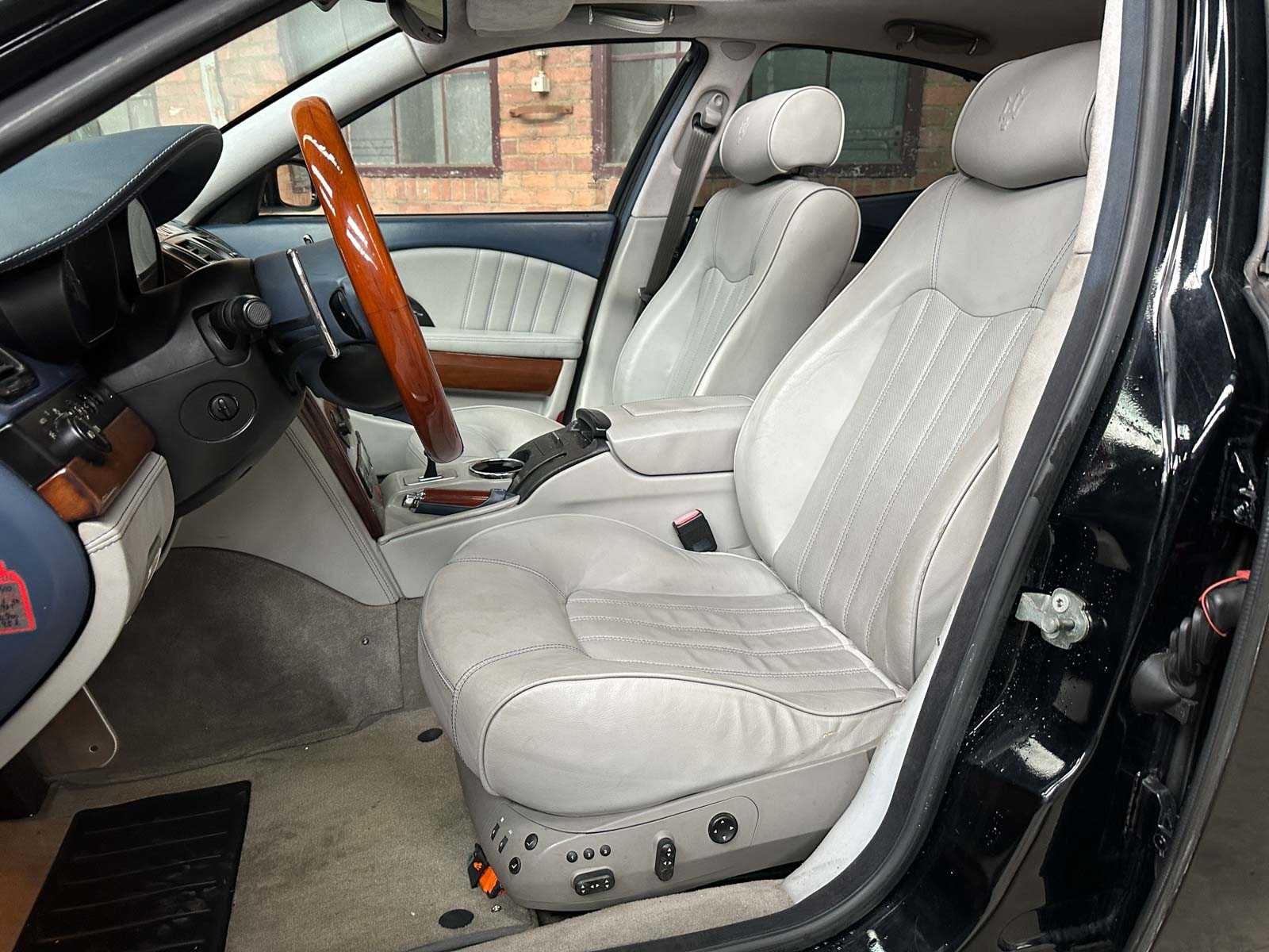 Maserati Quattroporte 4.2 V8 401pk 2005 (40.000 KM) Youngtimer