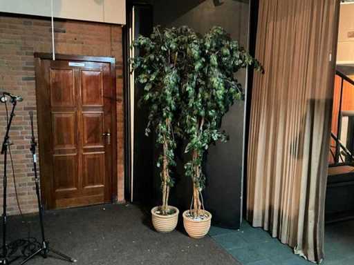 Sztuczne choinki w doniczce (2x)