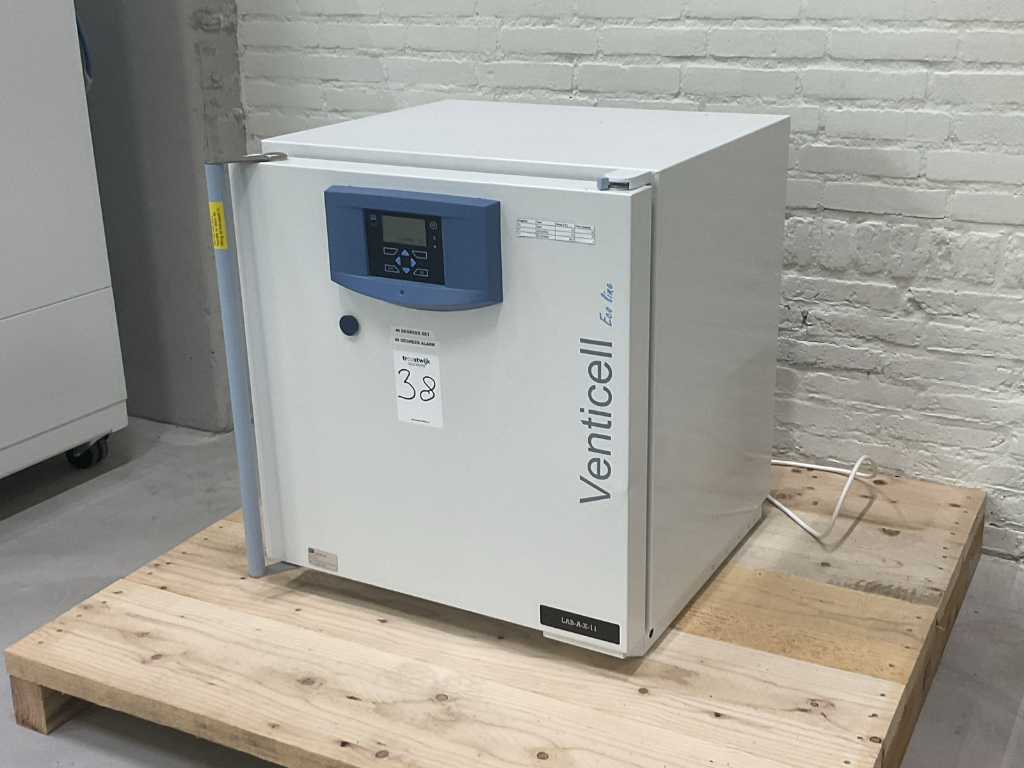 2022 MMM GROUP VENTICELL VC55 ECO Laboratory drying oven