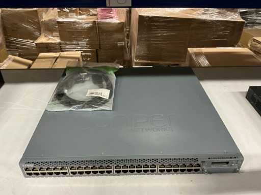 Juniper EX4300 PoE+