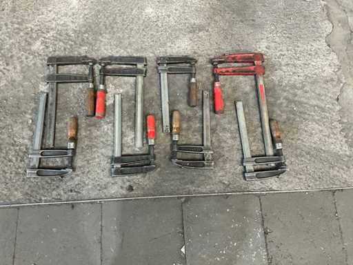 Różne zaciski do kleju (8x)