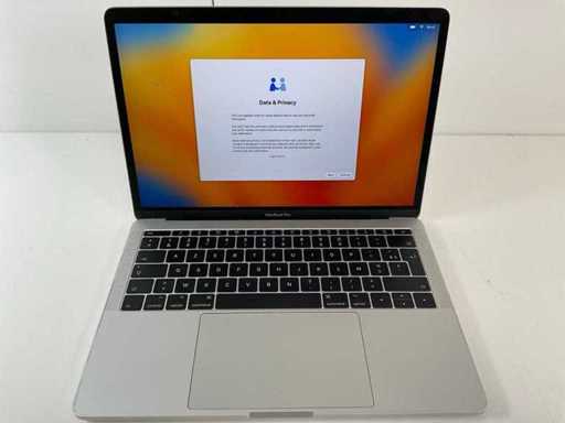Apple MacBook Pro 13,3", Core(TM) i5 7. generacji, 8 GB RAM, 128 GB SSD Laptop