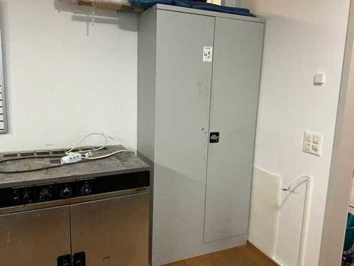 Dulap de depozitare cu conținut