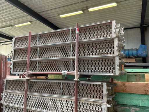 Pardoseală de schelă (21x)