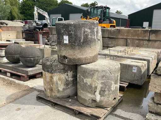 Concrete pouf (3x)