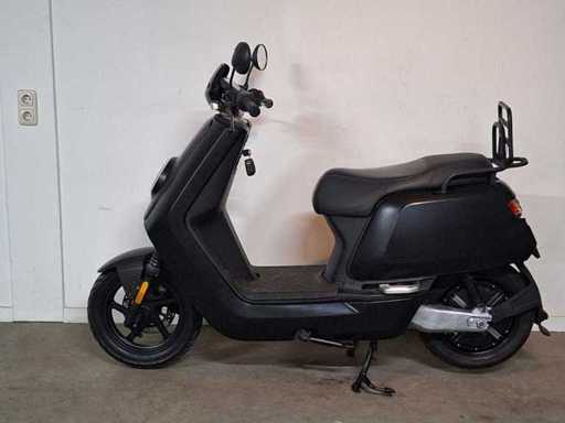 Niu N1s 45km elektrische bromscooter