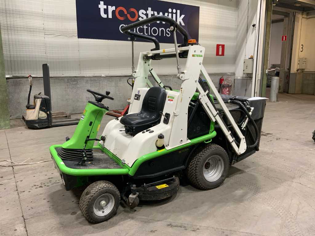 Etesia ride on discount mower for sale