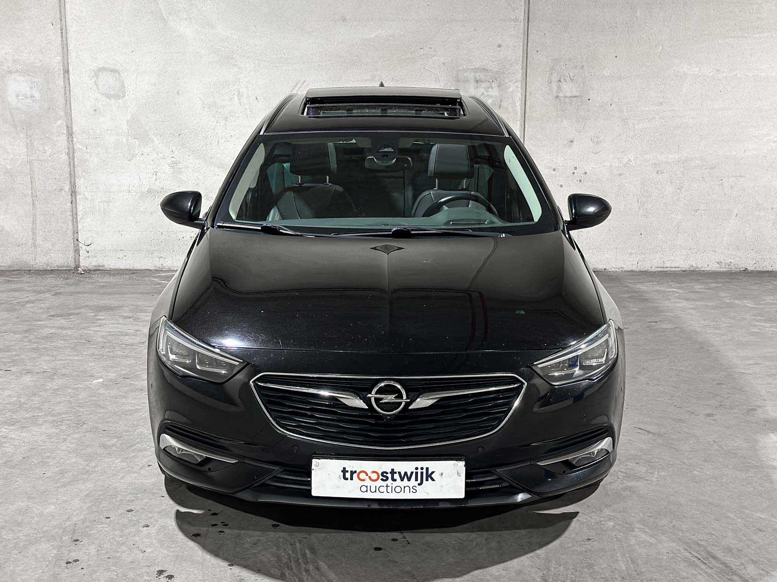 Opel Insignia Sports Tourer 1.6 CDTI EcoTec Innovation 136pk 2018, RR-215-N
