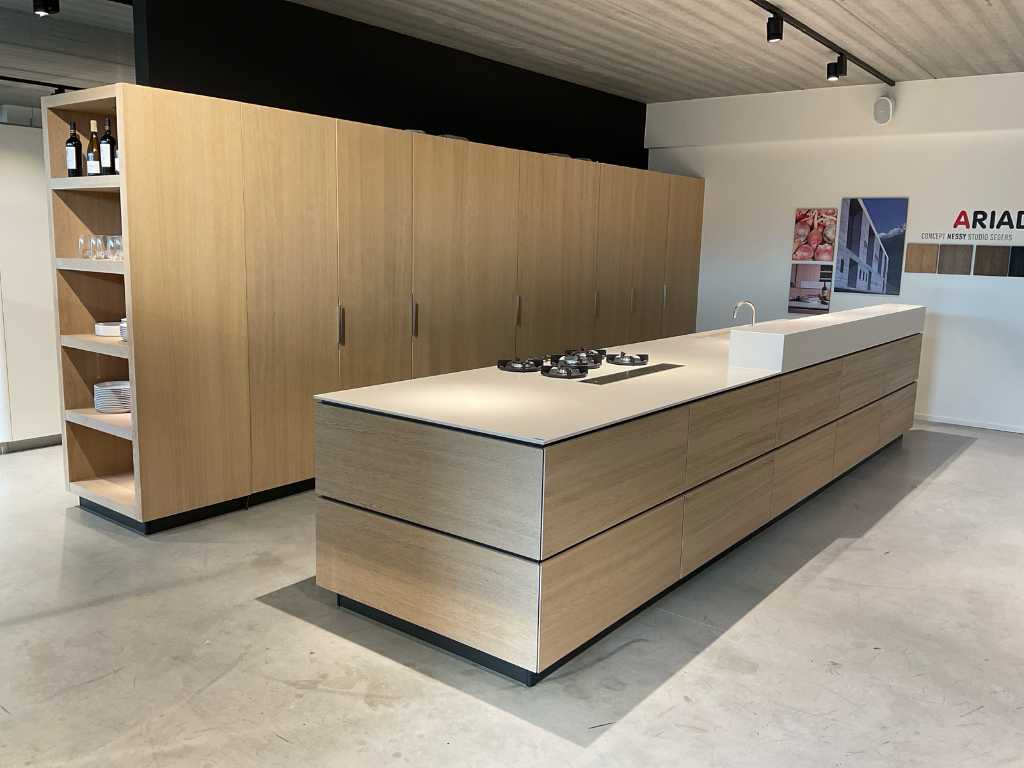 Luxury showroom kitchen