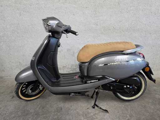 BTC - Scooter - Cruise E4 - 4T 25km version fbd40v