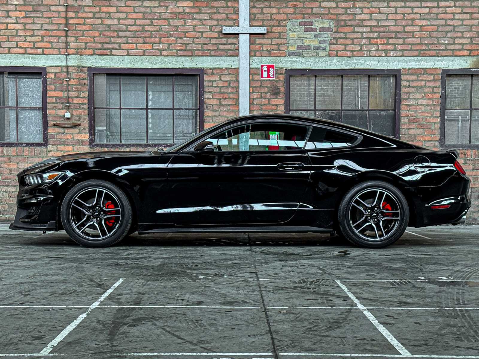 Ford Mustang 3.7 V6 300pk 2015 Coupe