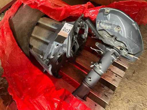 Różne części - Dolna obudowa - Silnik zaburtowy