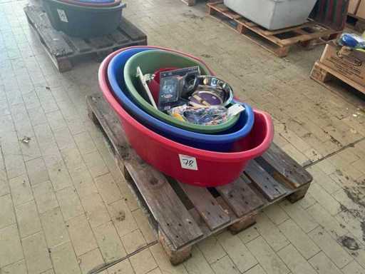 Stock of various accessories for animals