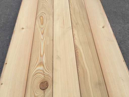 Lärchenregale 1500 x 145 x 14 mm (70 x)