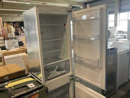Bosch KIN88NFE0/04  Inbouw koelvriescombinatie