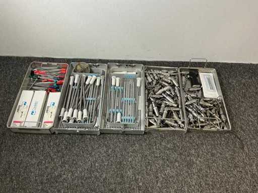 - - Mix Chirurgische Instrumente