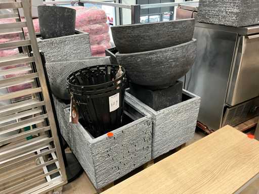 Divers bacs et foyers