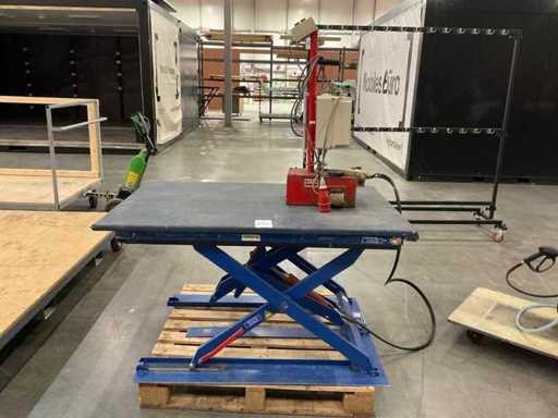 1999 HF08-09 Scherenlifttisch