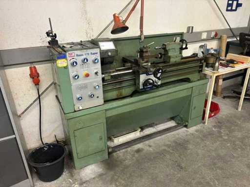 KNUTH - Basic 170 Super - Leit- und Zugspindeldrehmaschine