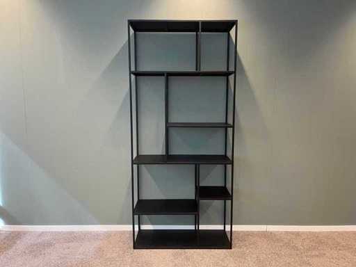 Metal display cabinet black