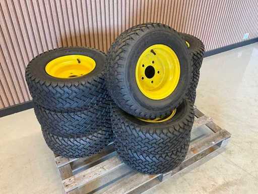 9x Pneumatico Trelleborg inutilizzato con cerchio 20x8.00-10