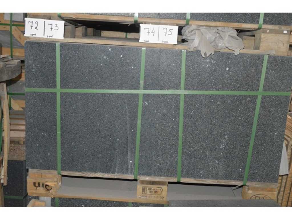 granite tile 60x60x3cm Ebony 'Leatherfinish'