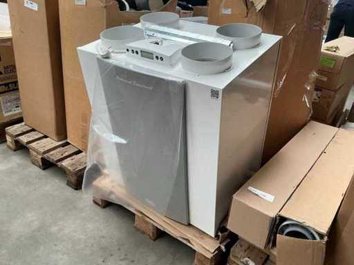 Brink Renovent Excellent 400 HRV unit