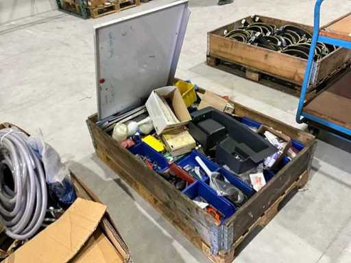 Various workshop inventory