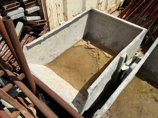 Cisterna con rubinetto