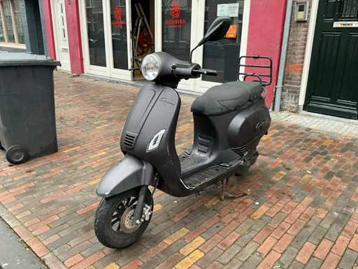 Capri TY50QT-5D Scooter