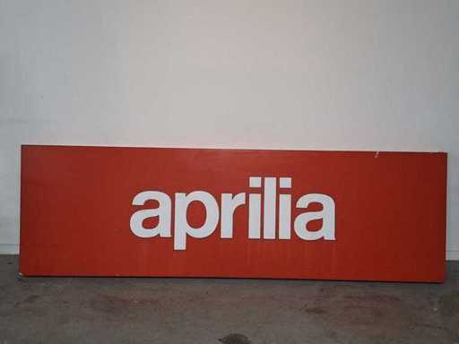 Semnul dealerului Aprilia